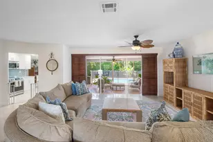 943 SW 5th St, Boca Raton, FL 33486 - Photo 5