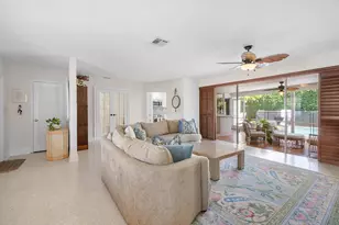 943 SW 5th St, Boca Raton, FL 33486 - Photo 7