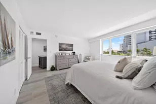3000 Holiday Dr, Fort Lauderdale, FL 33316 - Photo 17