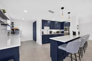 3000 Holiday Dr, Fort Lauderdale, FL 33316 - Photo 29