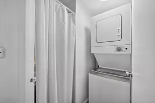 3000 Holiday Dr, Fort Lauderdale, FL 33316 - Photo 25