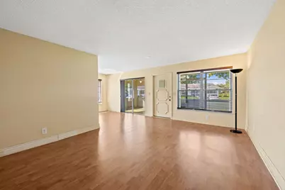 8711 NW 10th Street #D101, Plantation, FL 33322 - Photo 5