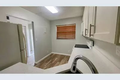 1801 NW 75th Avenue #211, Plantation, FL 33313 - Photo 3