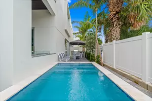 221 Shore Ct, Lauderdale by the Sea, FL 33308 - Photo 29