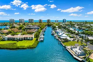 3209 S Lakeview Cir, Hutchinson Island, FL 34949 - Photo 1