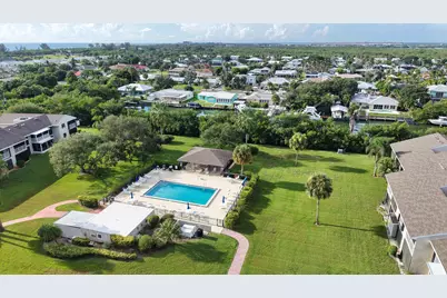 3209 S Lakeview Circle #8105, Hutchinson Island, FL 34949 - Photo 31