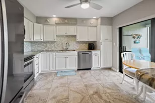 3209 S Lakeview Cir, Hutchinson Island, FL 34949 - Photo 15