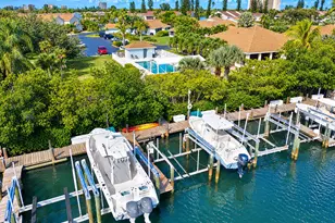 3209 S Lakeview Cir, Hutchinson Island, FL 34949 - Photo 3