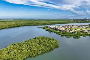 3209 S Lakeview Cir, Hutchinson Island, FL 34949 - Photo 31