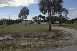 20020 NW 80th Dr, Okeechobee, FL 34972 - Photo 11