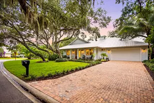 1 Sabal Ct, Sewalls Point, FL 34996 - Photo 1