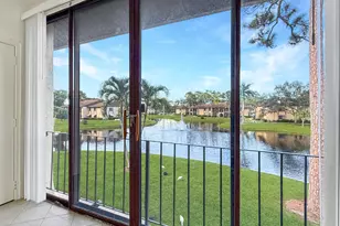 232 Pine High Occupancy Vehicle Circle, Greenacres, FL 33463 - Photo 3