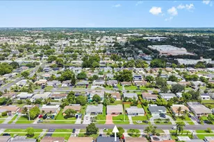 8407 NW 25th Ct, Sunrise, FL 33322 - Photo 29