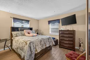 649 58th St, West Palm Beach, FL 33407 - Photo 15