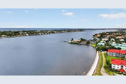 103 Half Moon Circle #H1, Hypoluxo, FL 33462 - Photo 57