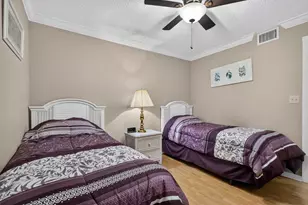 103 Half Moon Cir, Hypoluxo, FL 33462 - Photo 23