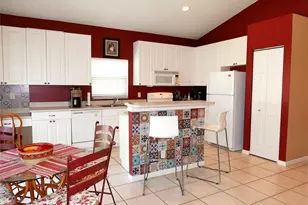 7614 Colony Lake Dr, Boynton Beach, FL 33436 - Photo 7