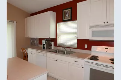 7614 Colony Lake Drive, Boynton Beach, FL 33436 - Photo 15