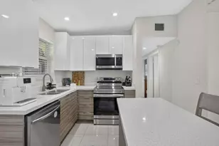 1633 NE 51st Ct, Pompano Beach, FL 33064 - Photo 11