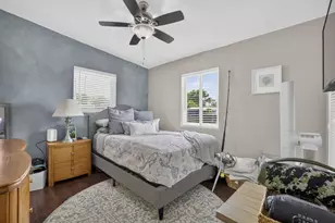 1633 NE 51st Ct, Pompano Beach, FL 33064 - Photo 23