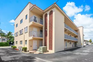 331 SW 8th St, Boca Raton, FL 33432 - Photo 11