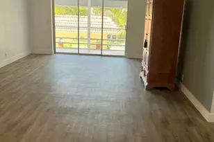 331 SW 8th St, Boca Raton, FL 33432 - Photo 5