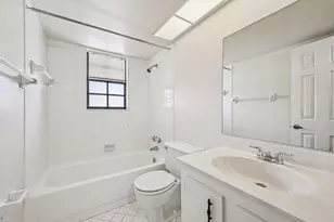 4682 Oak Terrace Dr, Greenacres, FL 33463 - Photo 9