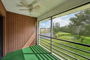 4682 Oak Terrace Dr, Greenacres, FL 33463 - Photo 3