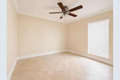 400 Sequoia Lane, Boca Raton, FL 33487 - Photo 7