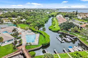1310 NE 14th Ct, Jensen Beach, FL 34957 - Photo 27