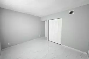 6505 Winfield Blvd, Margate, FL 33063 - Photo 17
