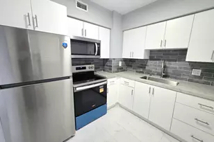 6505 Winfield Blvd, Margate, FL 33063 - Photo 3