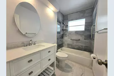 6505 Winfield Boulevard #B-31, Margate, FL 33063 - Photo 13