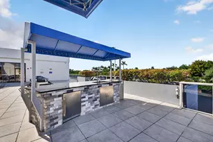 3675 N Country Club Dr, Aventura, FL 33180 - Photo 51