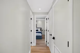 3675 N Country Club Dr, Aventura, FL 33180 - Photo 29