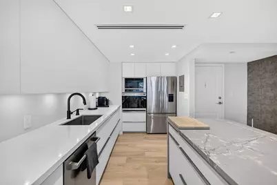 3675 N Country Club Drive #1909, Aventura, FL 33180 - Photo 15