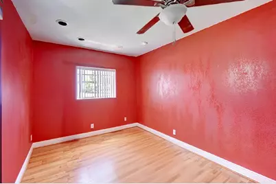 3925 NW 35th Avenue, Lauderdale Lakes, FL 33309 - Photo 19