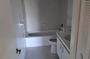 4174 Inverrary Dr, Lauderhill, FL 33319 - Photo 9
