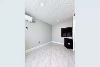 173 W 16th Street, Riviera Beach, FL 33404 - Photo 5
