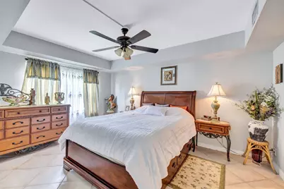 305 Congressional Way, Deerfield Beach, FL 33442 - Photo 13