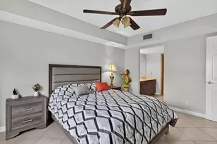 305 Congressional Way, Deerfield Beach, FL 33442 - Photo 13