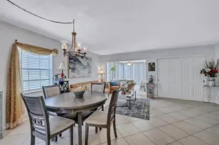 305 Congressional Way, Deerfield Beach, FL 33442 - Photo 7