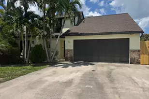 121 Beaumont Ln, Palm Beach Gardens, FL 33410 - Photo 1
