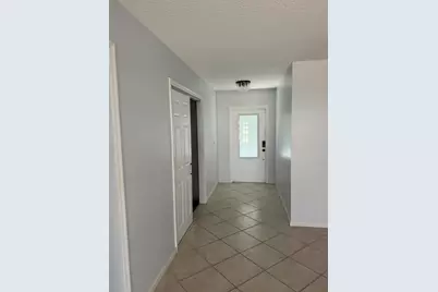 121 Beaumont Lane, Palm Beach Gardens, FL 33410 - Photo 3