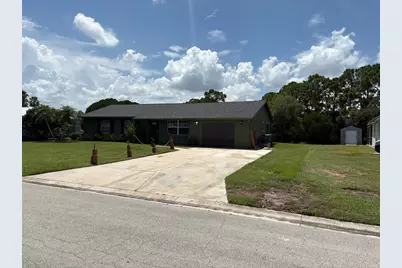 1422 SE Arenson Lane, Port Saint Lucie, FL 34952 - Photo 3