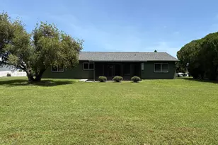 1422 SE Arenson Ln, Port Saint Lucie, FL 34952 - Photo 11