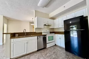 6960 SW 39th St, Davie, FL 33314 - Photo 1