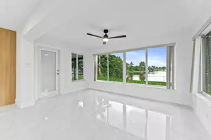 256 Greenbrier Dr, Palm Springs, FL 33461 - Photo 11
