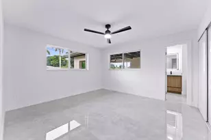 256 Greenbrier Dr, Palm Springs, FL 33461 - Photo 27