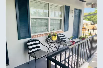 2701 Middle River Drive #21, Fort Lauderdale, FL 33306 - Photo 3
